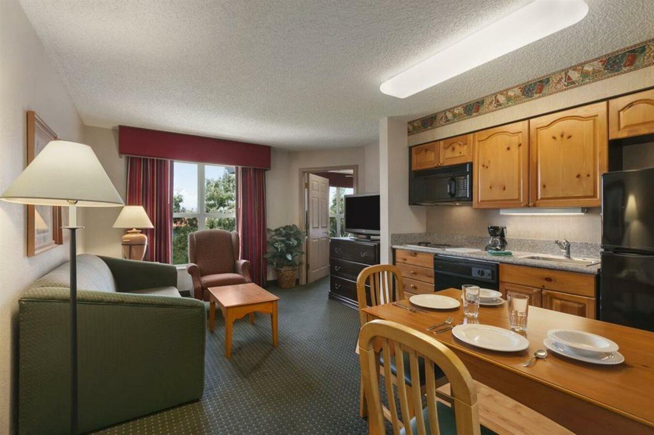 Homewood Suites Phoenix-สก็อตส์เดล ภายนอก รูปภาพ